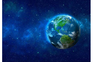 Глобус из космоса показывающего ночное небо Глобус из космоса показывающего ночное небо