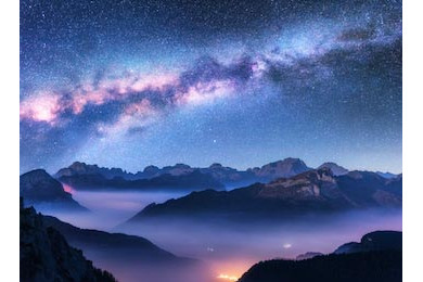 Млечный Путь над альпийской горной долиной Млечный Путь над альпийской горной долиной