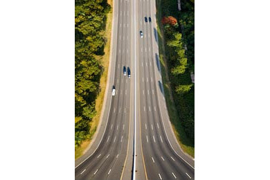 Шоссе I80 в Нью-Джерси с искаженной перспективой Шоссе I80 в Нью-Джерси с искаженной перспективой