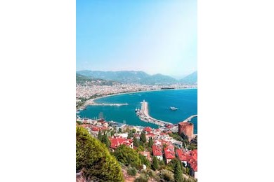 Красивый панорамный вид на побережье Аланьи, Турция