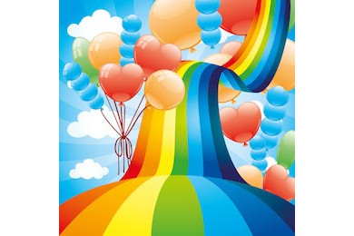 Яркая радуга и воздушные шары на фоне облачного неба Яркая радуга и воздушные шары на фоне облачного неба