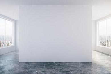 Номер со стеной, бетонным полом и большими окнами Номер со стеной, бетонным полом и большими окнами