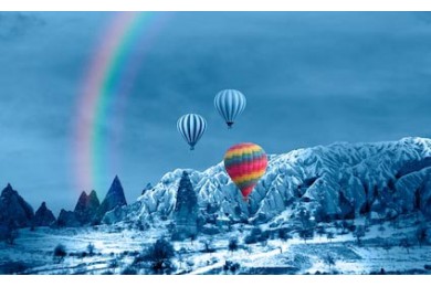 Воздушные шары над Каппадокией с радугой