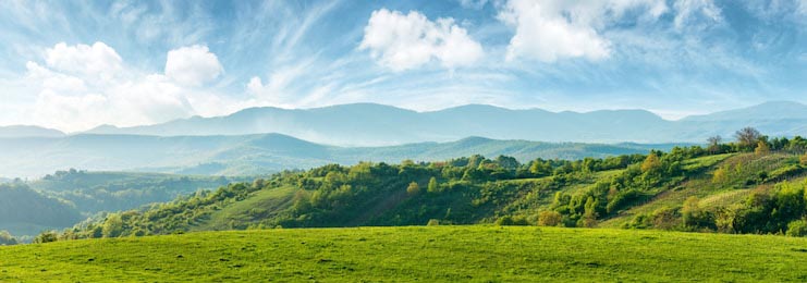 Панорама красивой сельской местности романии