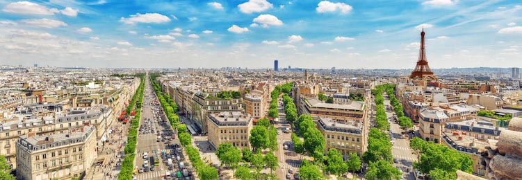 Панорама на Париж с крыши Триумфальной арки