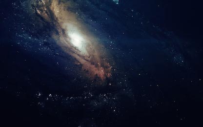 Галактика в космосе, красота вселенной, черная дыра