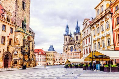 Вид на Староместскую площадь Праги в Чехии