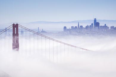 Золотые ворота Сан-Франциско, покрытый туманом